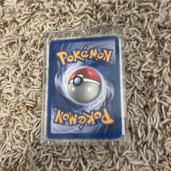 First Edition Machamp - Picture 2 of 2